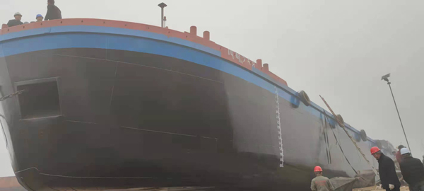 恭喜李老板船只下河，船號（四航258）